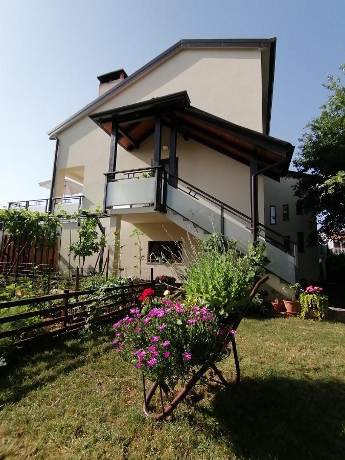 Apartment Jasna โปเรช ภายนอก รูปภาพ