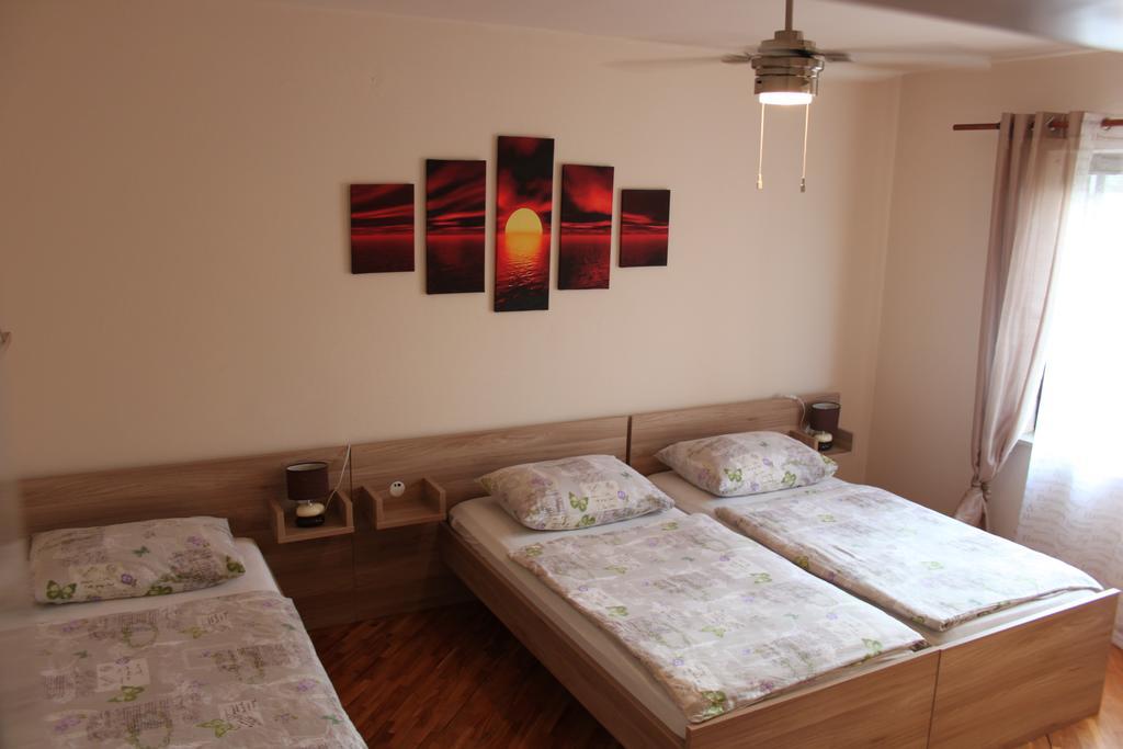 Apartment Jasna โปเรช ภายนอก รูปภาพ